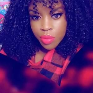 Meet your Posher, Ebony